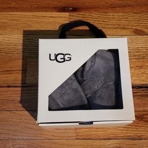 Ugg infant Bixbee shoes